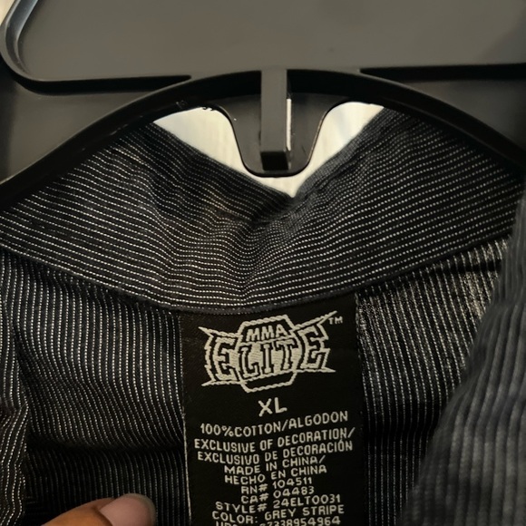 Size XL, Y2K embroidered MMA Elite button down shirt 100% cotton/algodon - Picture 4 of 7
